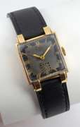 Classic Swiss ARLON Wristwatch in 14K G