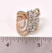 Contemporary Diamond Swirl Ring in 18K Yellow Gold