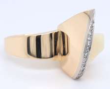 Gorgeous Yellow Gold Free Form Crazed Opal and Diamond Ring