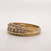 Gorgeous 18kt Gold & Diamond Band Ring