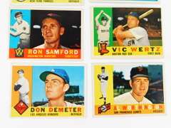 8 Topps 1960 Baseball Cards