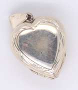 Lot of 2 Vintage 925 Sterling Silver Pendants