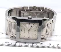 Gucci 7900M Quartz Gray Dial Watch