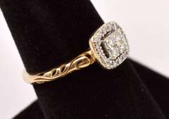 Stunning Diamond Ring in Yellow Gold