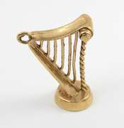 Nicely Detailed Irish Harp Charm or Pendant