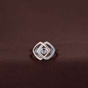 Two tone-two square Dancing stone Ring