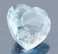 Large untreated 3.30ct heart cut Aquamarine