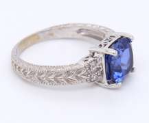 10k white gold tanzanite and diamond ring