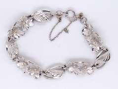 Vintage Sterling Silver Flower Style Link Bracelet