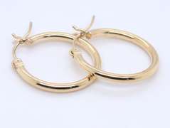 Simple Yellow Gold Hoop Earrings