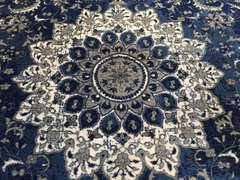 CLASSIC MEDALLION DESIGN RUG 8x11