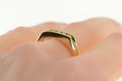 14K Yellow Gold 0.25 Ctw Squared Diamond Wedding Band Ring
