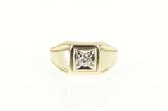 10K Yellow Gold 0.20 Ct Squared Diamond Men's Wedding Ring