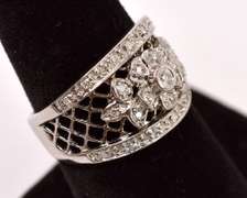 Lavish Diamond Ring in 18K Palladium White Gold