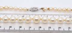 Vintage Graduated Pearl Necklace