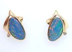 Handsome Yellow Gold opal Free Form Earrings