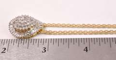 Lovely Cluster Diamond Pendant Necklace in 14K Yellow Gold