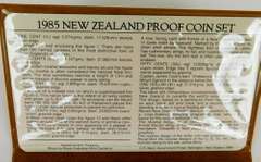 1985 New Zealand Proof Coin Set w/Silver Dollar