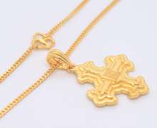 Attractive 24kt Yellow Gold Cross Pendant on Chain
