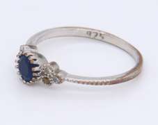 Vintage Sterling Silver Cubic Zirconia Ring
