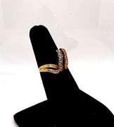Elegant 18kt Tri-tone Diamond Band