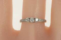 14K White Gold 0.50 Ctw Classic Diamond Engagement Ring