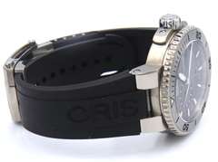 Oris Aquis Small Second Date 46mm Automatic Movement Watch