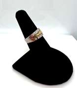 Vintage Looking 18kt Two Toned Diamond Band