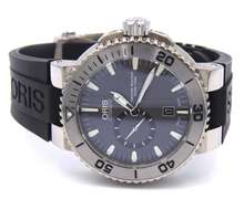 Oris Aquis Small Second Date 46mm Automatic Movement Watch