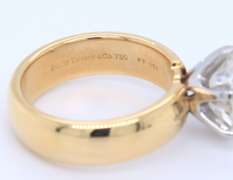 AUTHENTIC TIFFANY AND CO. 3.50 CARAT 18K RING