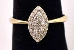 Delightful Diamond Cluster Ring in Yellow Gold