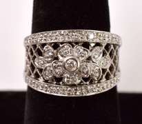 Lavish Diamond Ring in 18K Palladium White Gold
