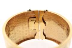 Enchanting 18kt Yellow Gold Cuff Bracelet