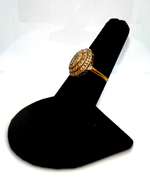 Remarkable 18kt Yellow Gold Diamond Ring