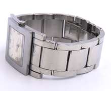 Gucci 7900M Quartz Gray Dial Watch