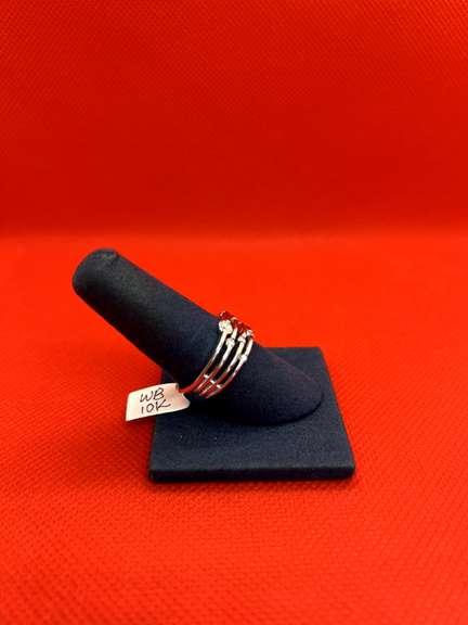 UNIQUE LADIES 10K WHITE GOLD RING WITH DIAMONDS