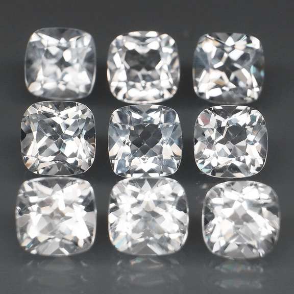 Glittering 16.30ct UNHEATED diamond white Topaz set