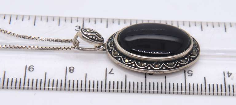 Vintage Sterling Silver Black onyx Pendant on Chain