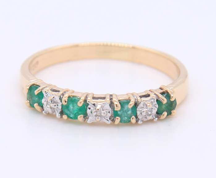 Fabulous Yellow Gold Emerald and Diamond Band Ring