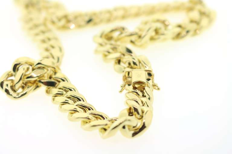 Intricate 10kt Yellow Gold Curb Chain Necklace