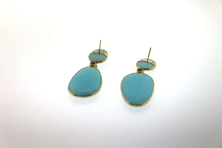Exotic 18k Yellow Gold Aquamarine Earrings