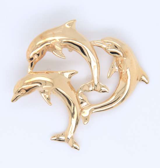 Favorite Yellow Gold 3 Dolphin Pendant