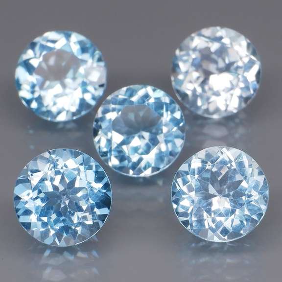 Gorgeous sparkle! 5 piece 11.40ct full fire sky blue Topaz set
