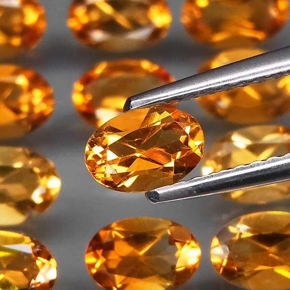 Ravishing 7.63ct 20pc golden Citrine set