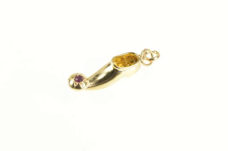 18K Yellow Gold 3D Turkish Slipper Shoe Round Syn. Ruby Charm/Pendant