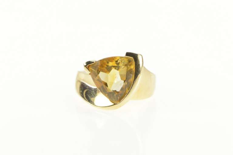 14K Yellow Gold Trillion Citrine Ornate Retro Cocktail Bypass Ring