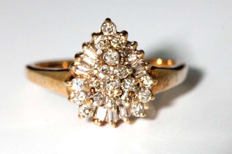 Flashy Diamond Cocktail 10k Ring