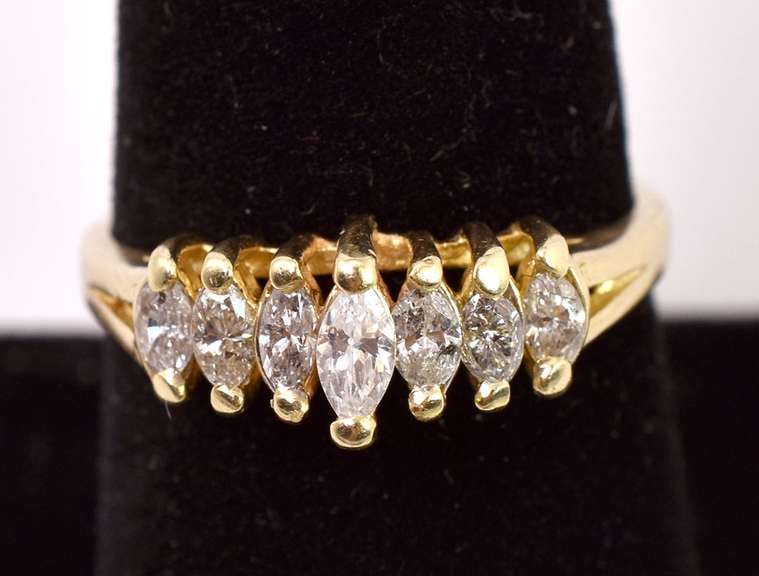 Amazing Anniversary Band Diamond Ring in 14K Yellow Gold