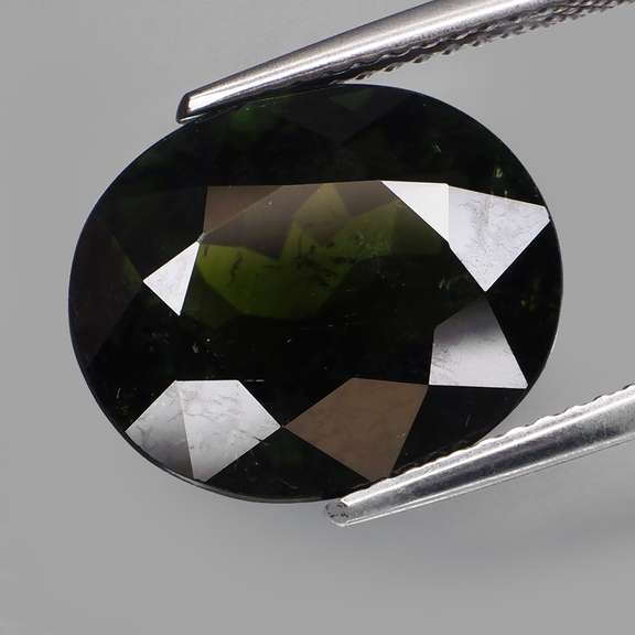 Elegant pine green 7.11ct natural green Tourmaline