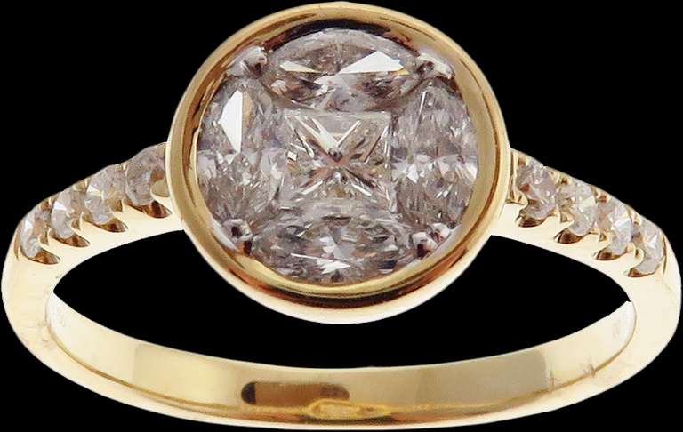 Sparkling 18kt Yellow Gold Diamond Ring